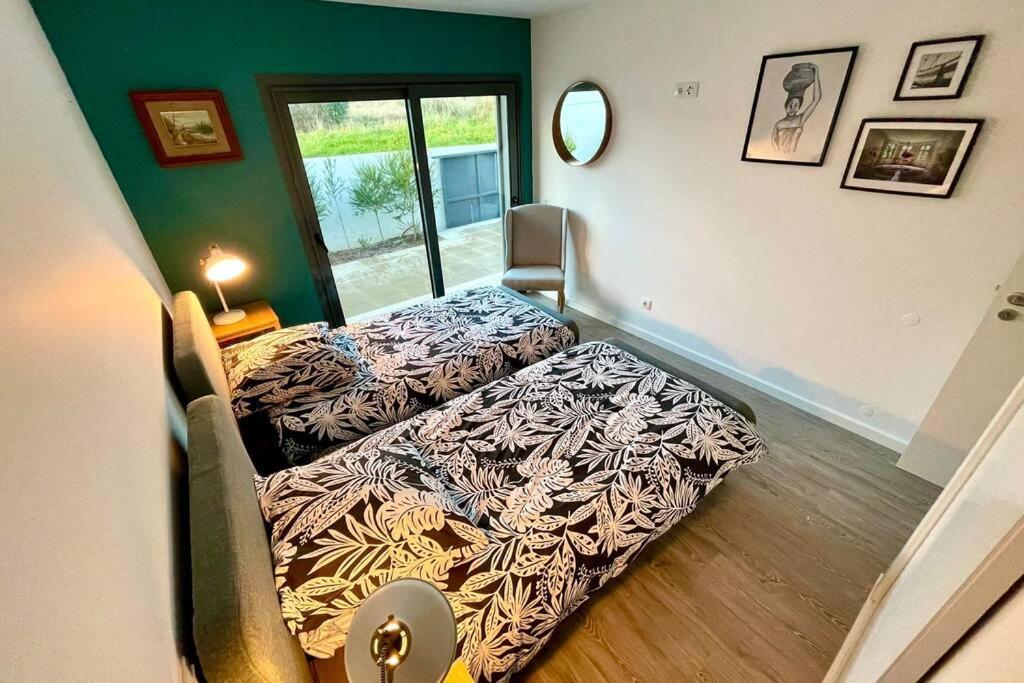 New And Modern 3 Bedroom Villa With Private Heated Pool Near Nazare Sao Martinho do Porto Exterior photo
